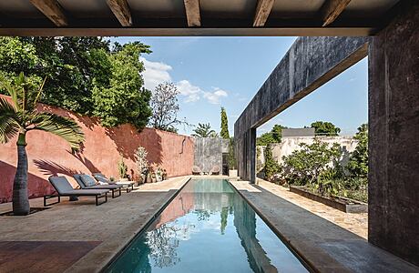 El Tamarindo House: A Modern Take on Yucatecan Hacienda