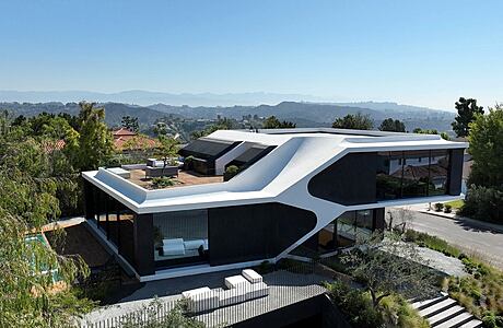 RO54: Arshia Architects’ Futuristic Vision for Bel Air Real Estate