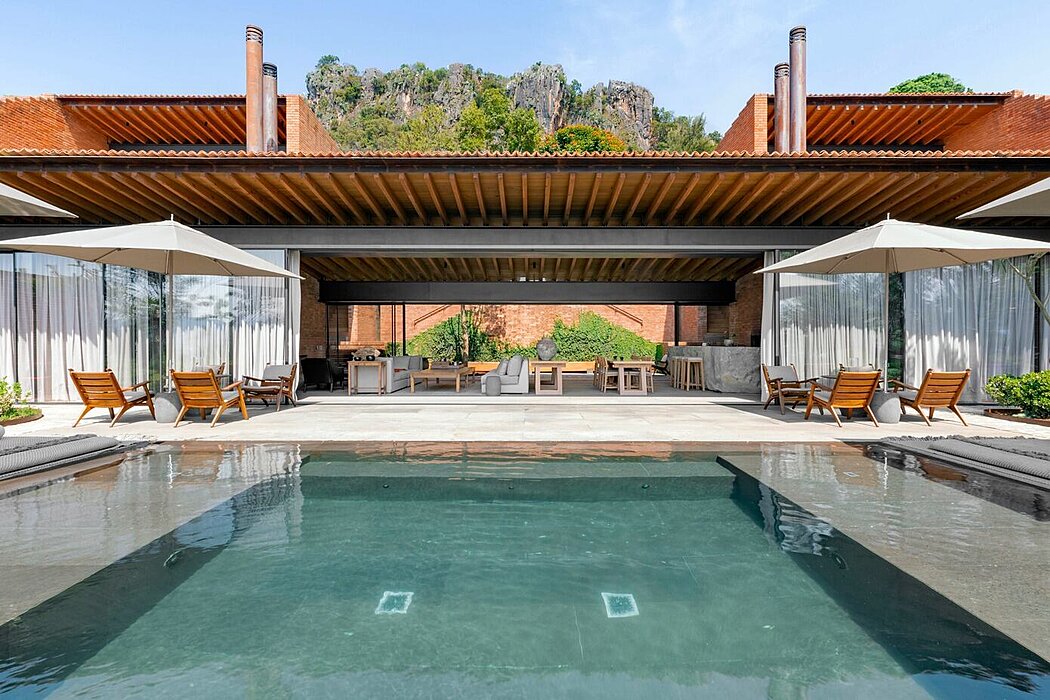 La Peña House: A Tranquil Blend of Modern Design - 1