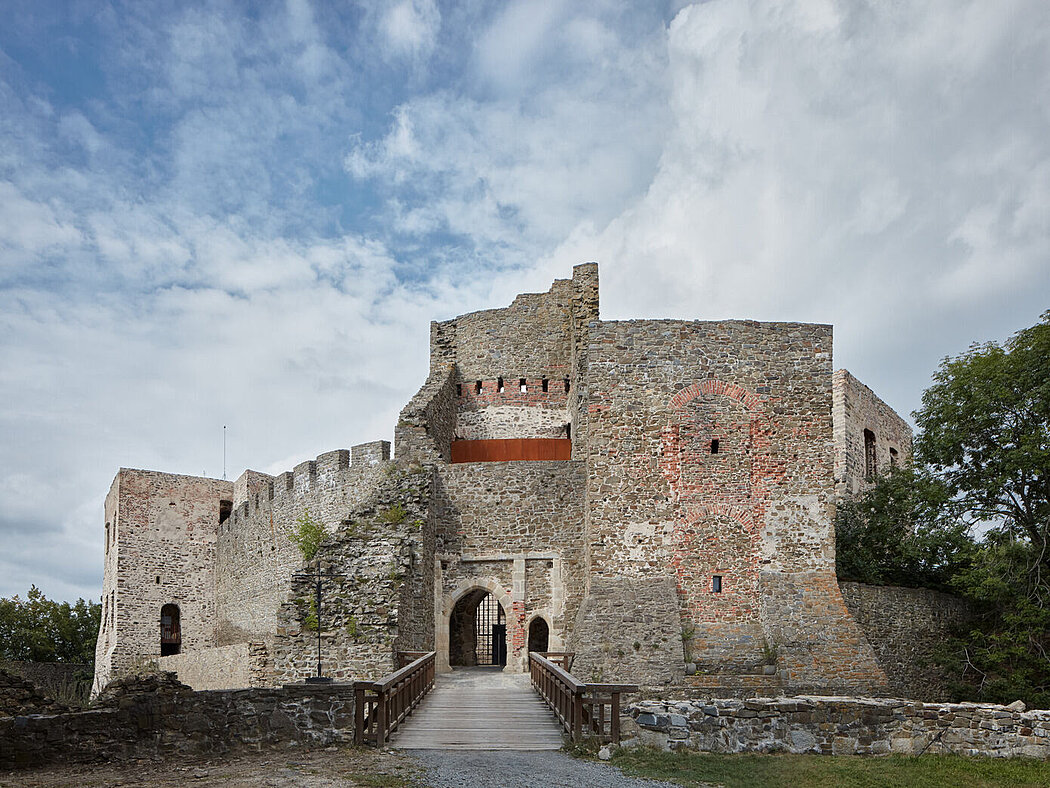 Helfštýn Castle: Resurrecting a 14th Century Gem - 1