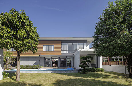 The WCRP House: Where Thai Tradition Meets Modern Design Elements