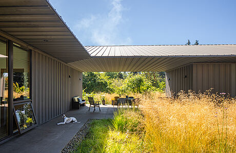 Meadow House: College Hill’s Courtyard-Style Marvel