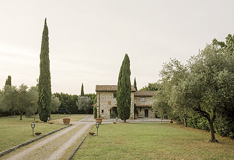 Casa F&V: Reimagining Farmhouse Elegance in Bagno a Ripoli - 1