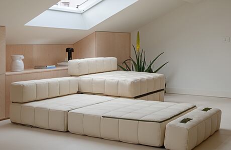 Casa Moe: Etiam Studio’s Light-Infused Marvel in Milan