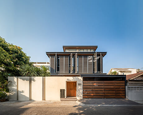 Sift House: Blending Style & Function in Urban Bangkok - 1