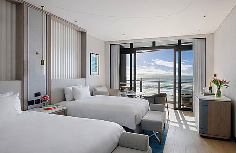 The Langham: Gold Coast’s Premier Luxury Urban Resort Experience