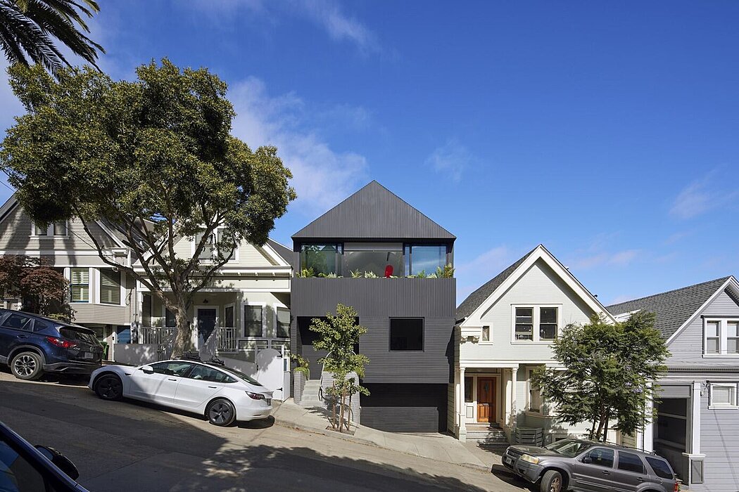 The Silver Lining House: A Contemporary Jewel with Victorian Echoes in San Francisco - 1