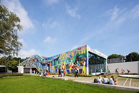 Gymnasium Beekvliet: MVRDV’s Masterful School Renovation - 1