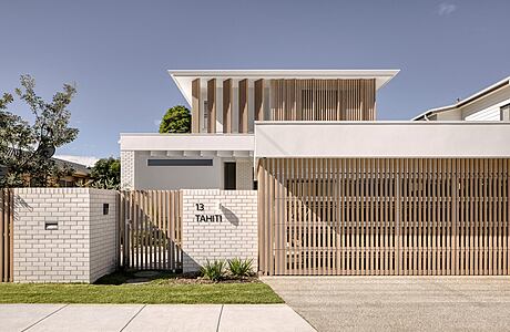 The Tahiti Project: A Modern Home Embracing Australia’s Sub-Tropical Climate