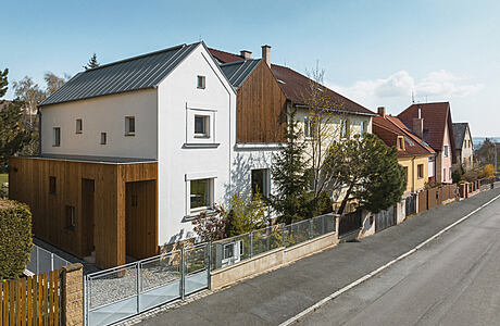 Double Gable House: Where Modern Design Meets Czech Tradition