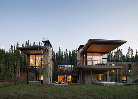 Basecamp: A Mountain Sanctuary by CLB Architects - 1