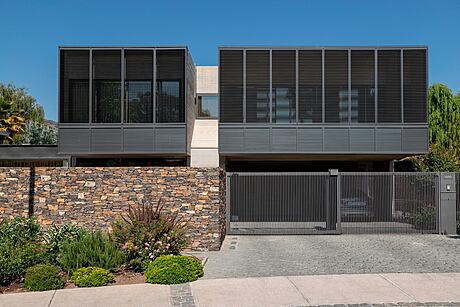 Casa La Loica: A Modernist Sanctuary - 1