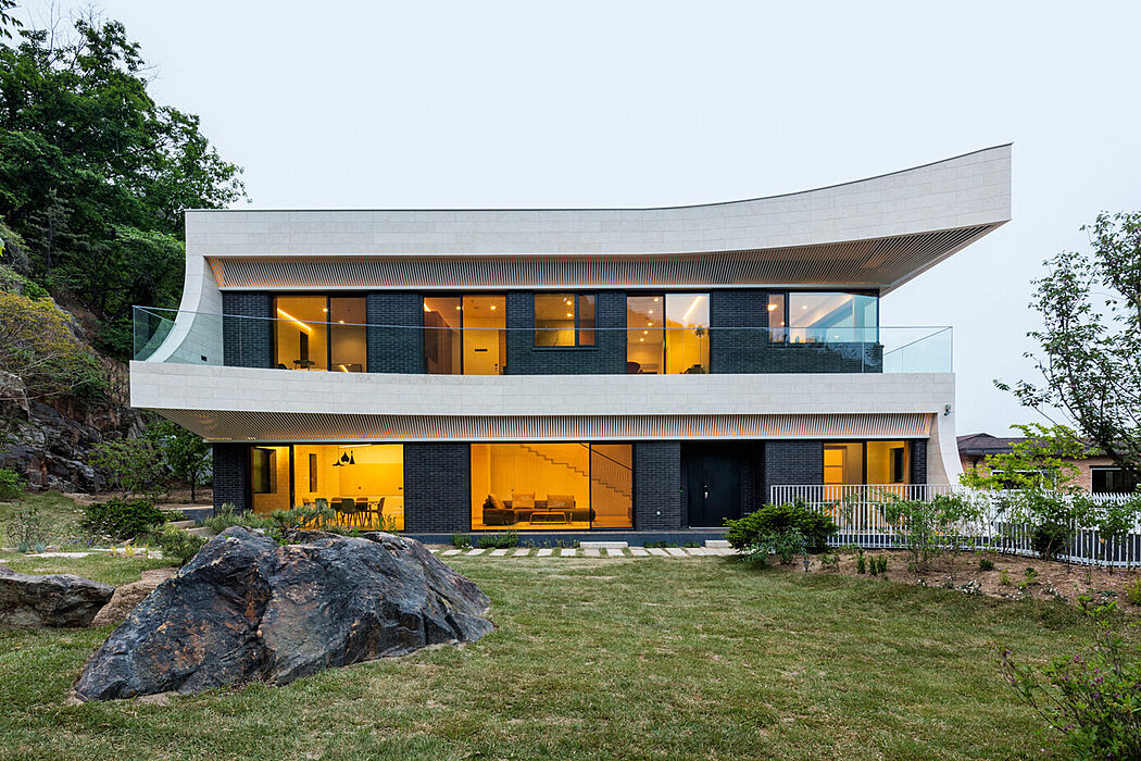 Eaves House: Passive Design for Active Living