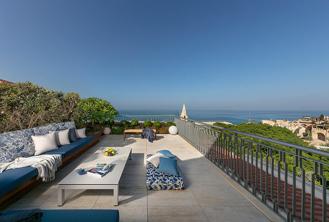 The Penthouse with Balconies: Where Elegance and Panoramic Views Unite ...