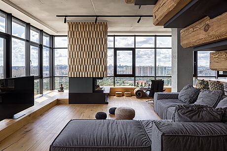 East-West: Blending Cultures in Kyiv’s Luxury Apartment - 1