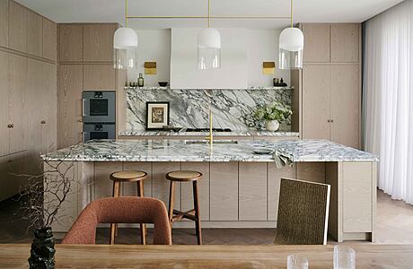 Light House: Smac Studio’s Modern Twist on Tuscan Charm