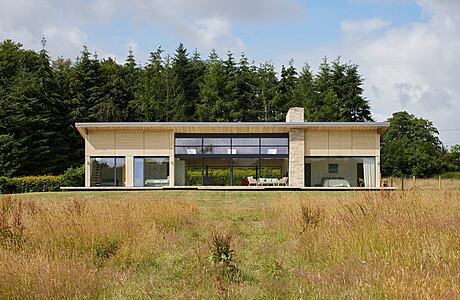 Waldens Farm: Modern Eco-Home in Wiltshire’s Heart