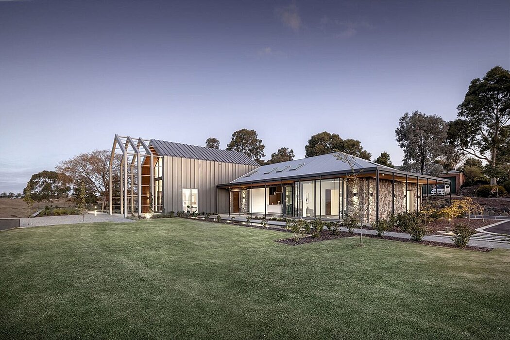 Woorarra House: Blending Timeless Design with Nature - 1