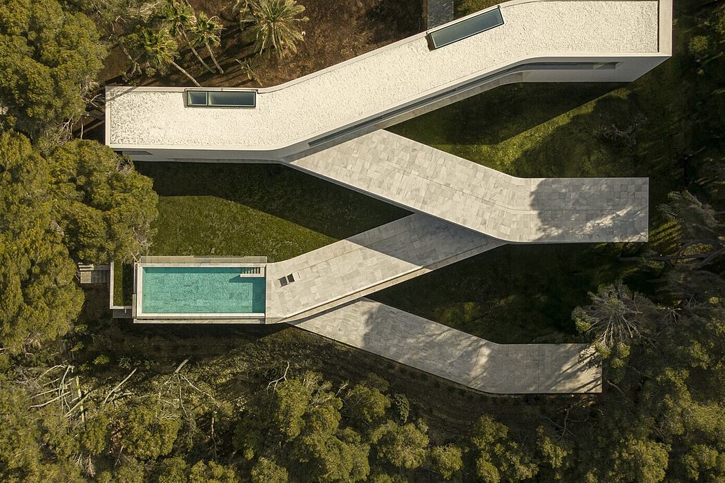 Sabater House: Where Geometry Meets Nature
