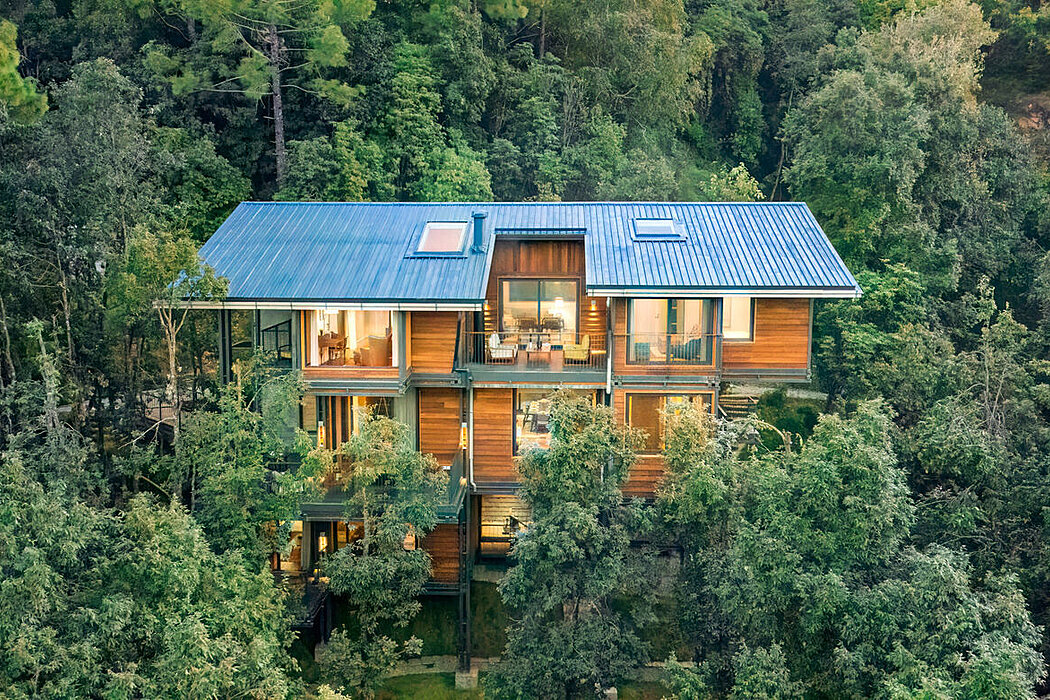 The Villa in the Woods: Eco-Friendly Himalayan Retreat