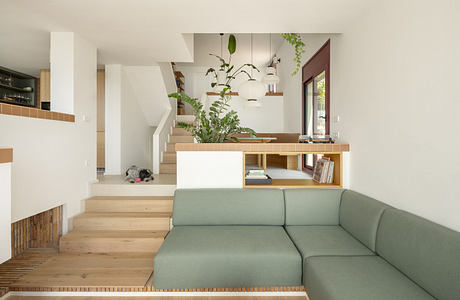 August Project: Barcelona’s Triplex Reimagined by Nook Architects