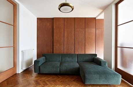 Antonínská Apartment: Modernity Meets Heritage