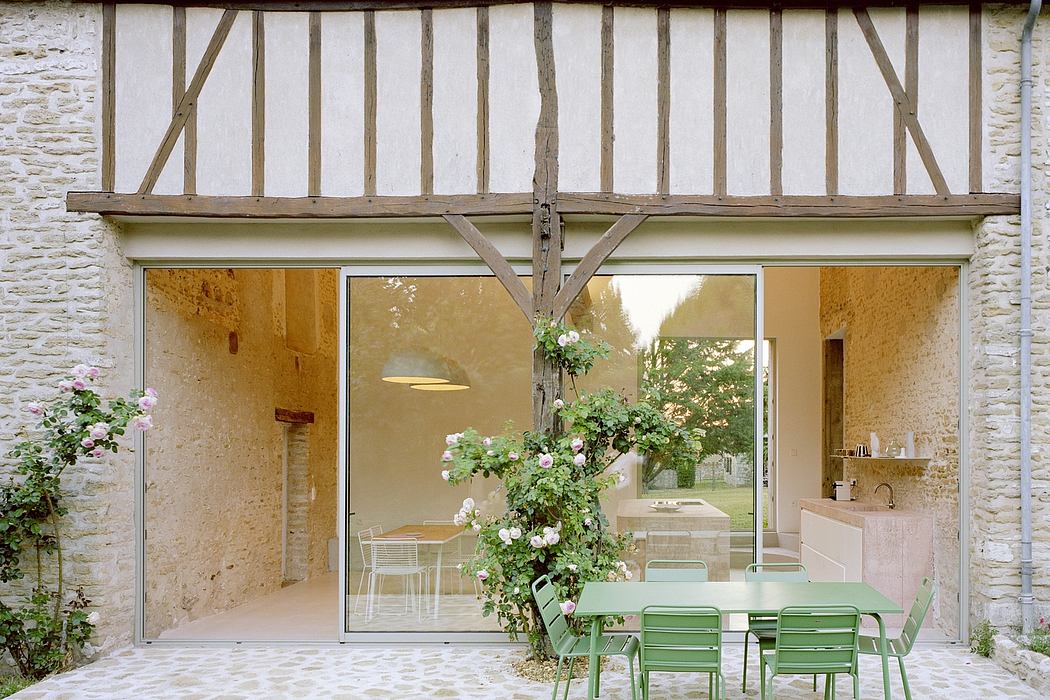 Hécourt: A Modern Twist on French Farmhouse Design