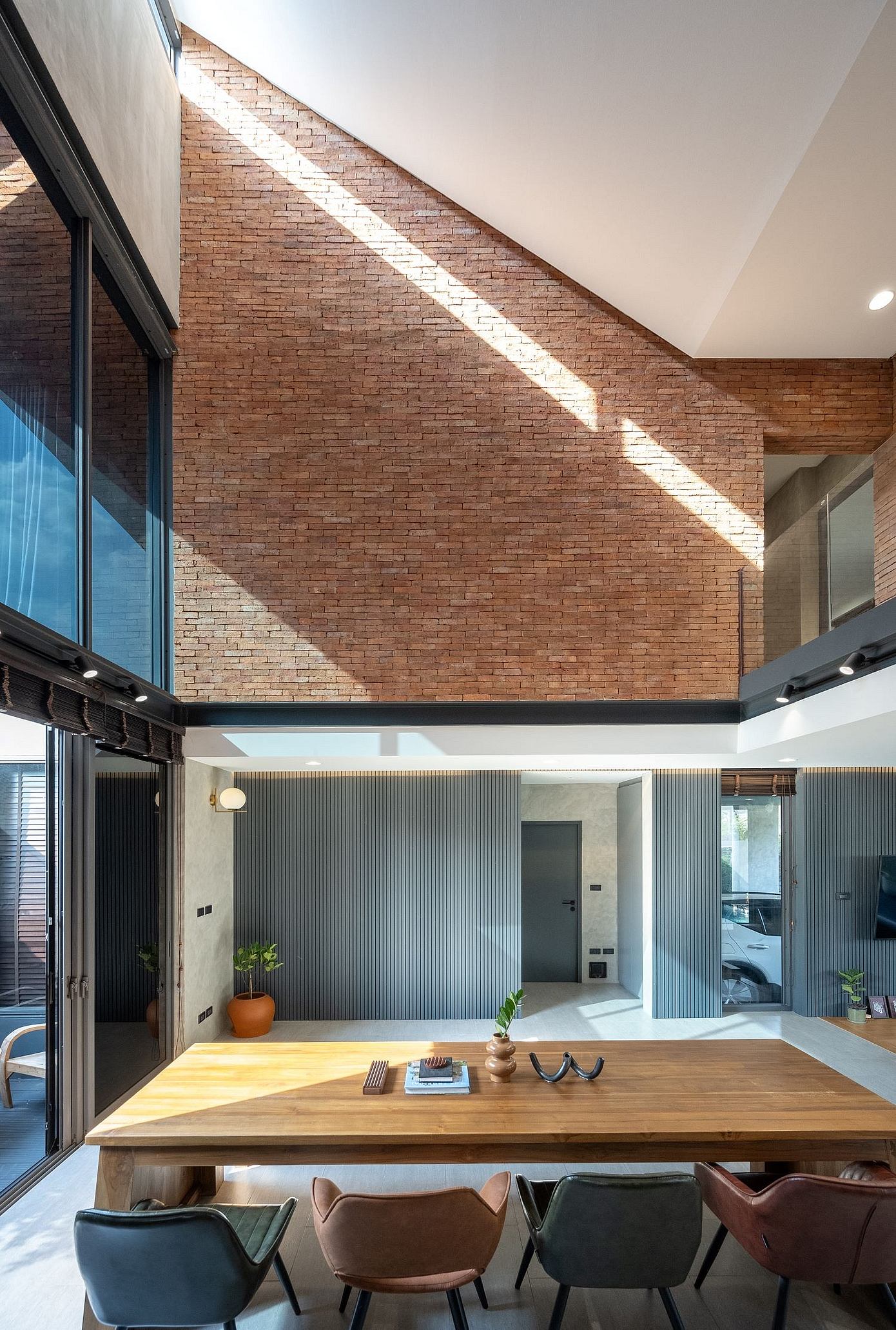 006-myj-house-eco-friendly-residential-design-with-exposed-brick.jpg