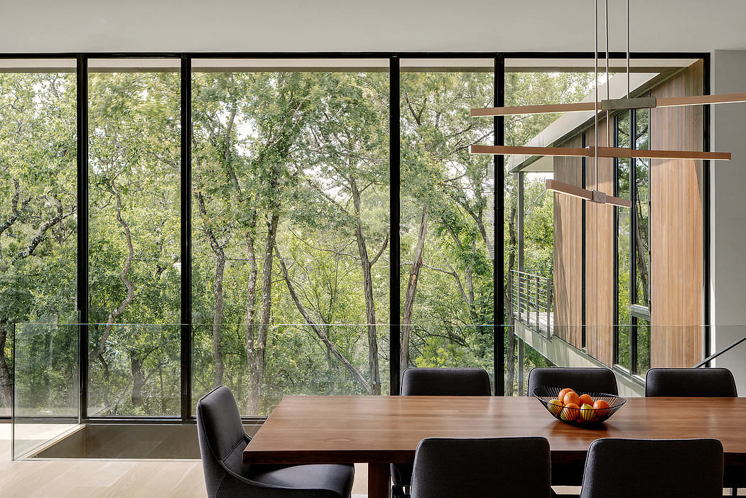 Inwood Residence: Sustainable Family Home in Rollingwood