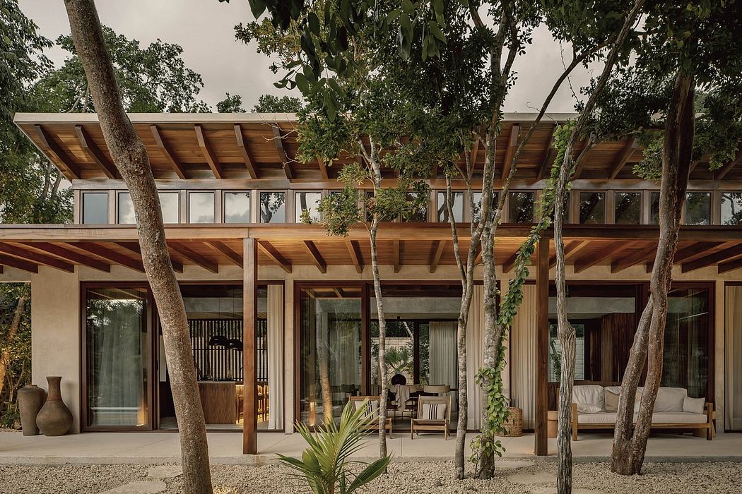 Casa Tropical: Jaque Studio's Eco-Friendly Home in Mexico