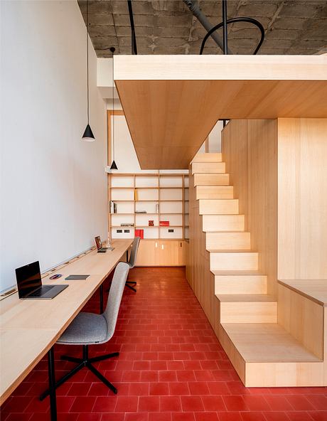 Oslo Cowork by BABELstudio Transforms Bilbao Industrial Site - 2