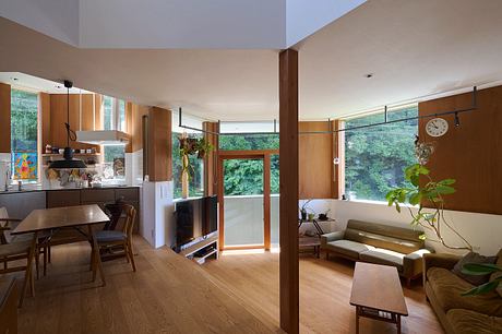 Hokusutsu Polygon House Combines Greenbelt With Hilly Streetscape - 6