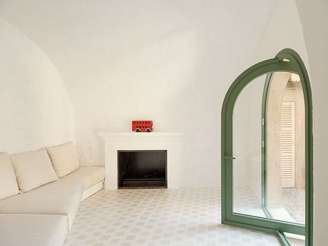 Casa Mila by Isla Architects - 1