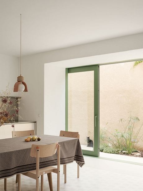 Casa Mila by Isla Architects - 3