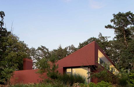 Lampa House by D’Arcy Jones Architects