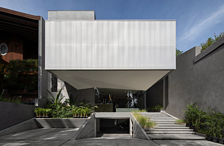 Light Box in Between by K-Thengono Design Studio