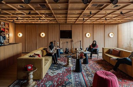 Sony Music, Mumbai Welcomes Musical Talents With Club-Like Environment