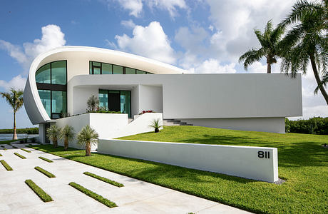 The Binnacle Home by Sweet Sparkman Architecture & Interiors