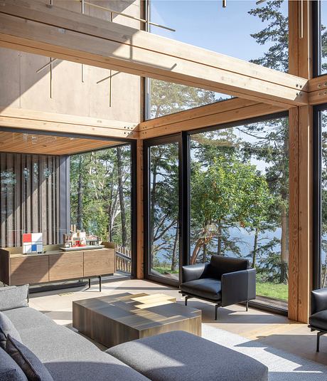 Discovery Bay House by Dekleva Gregorič Architects - 3