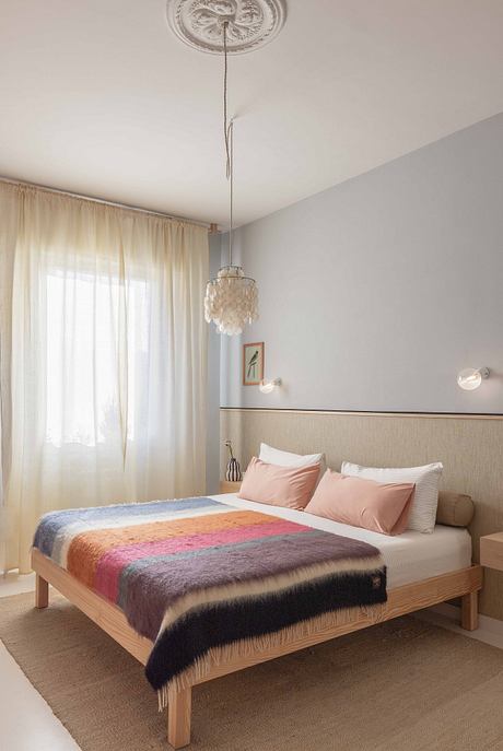 Casa Flora Apartment Draws on Mediterranean Vibes - 6