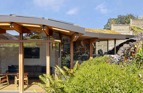 Grotto House by Greenway Studio Architecture