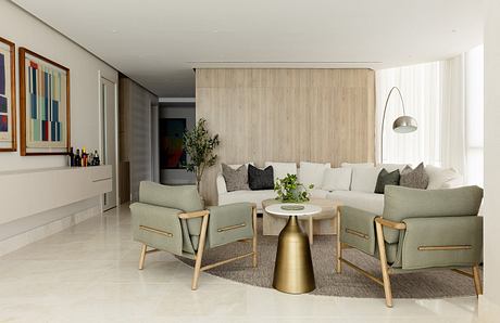 Japandi Apartment is an Oasis Amid the Urban Chaos of Panama City - 1