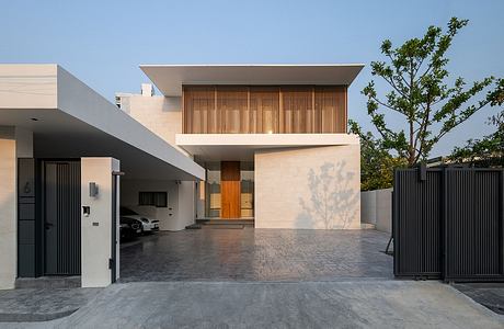 Planar House by JI+TA architect