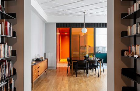 Casa CB: KICK.OFFICE Mystery Apartment Breathes New Life into Old Frame