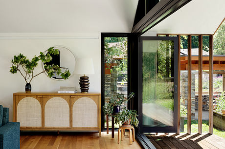 Foxhill Residence Transformed into a Remarkable Retreat - 2