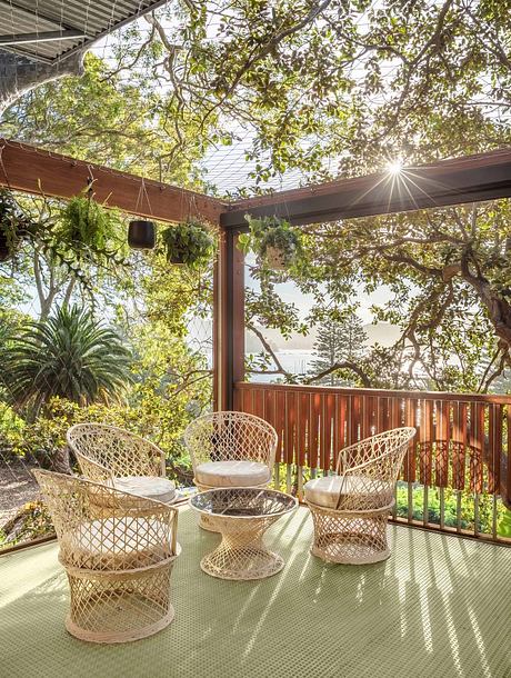 Balmy Palmy House by CplusC Architects + Builders - 3