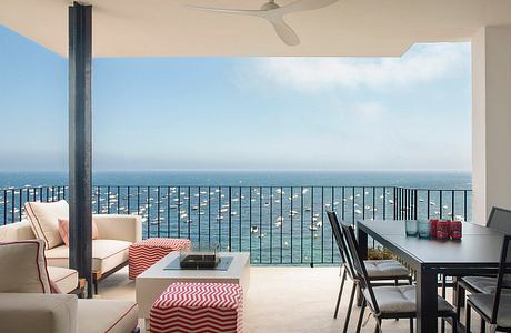 Summer House in Costa Brava Combines Sleek Lines With Picturesque Views