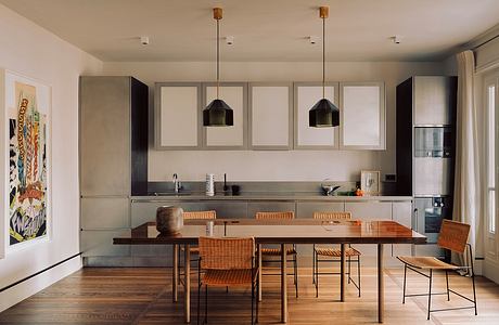 Babylone Apartment Blends Classical and Contemporary Design