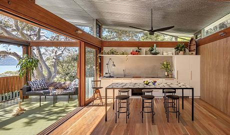 Balmy Palmy House by CplusC Architects + Builders - 4