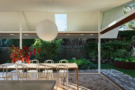 House for BEES by Downie North Architects - 3